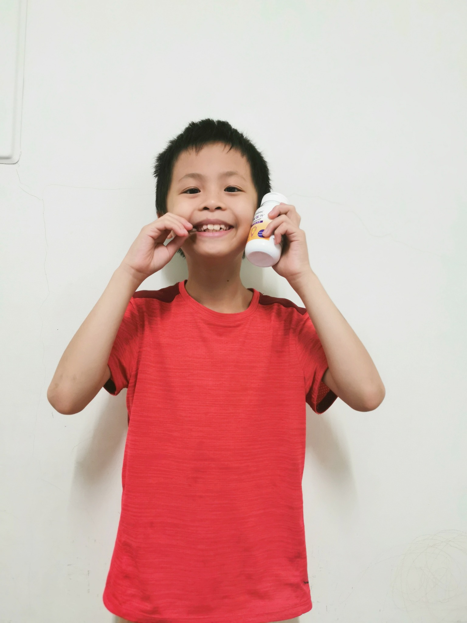 Yoyo-佑 Facebook ad: Yoyo在幼稚園就有注意力不集中坐不住的問題,在小學做早療發展評估後