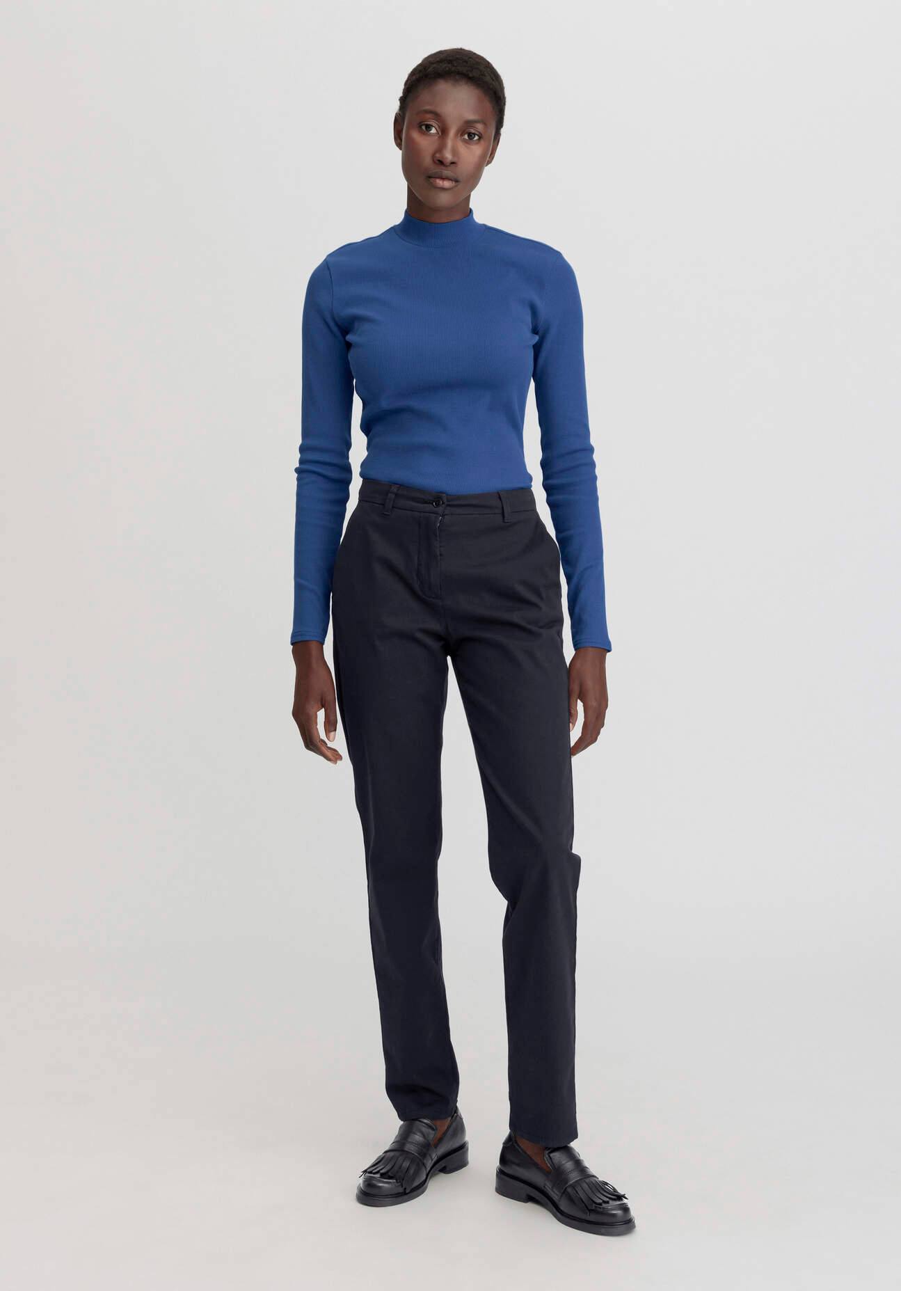 hessnatur Facebook ad: Shoppe jetzt die Top Picks des Summer Sales…
