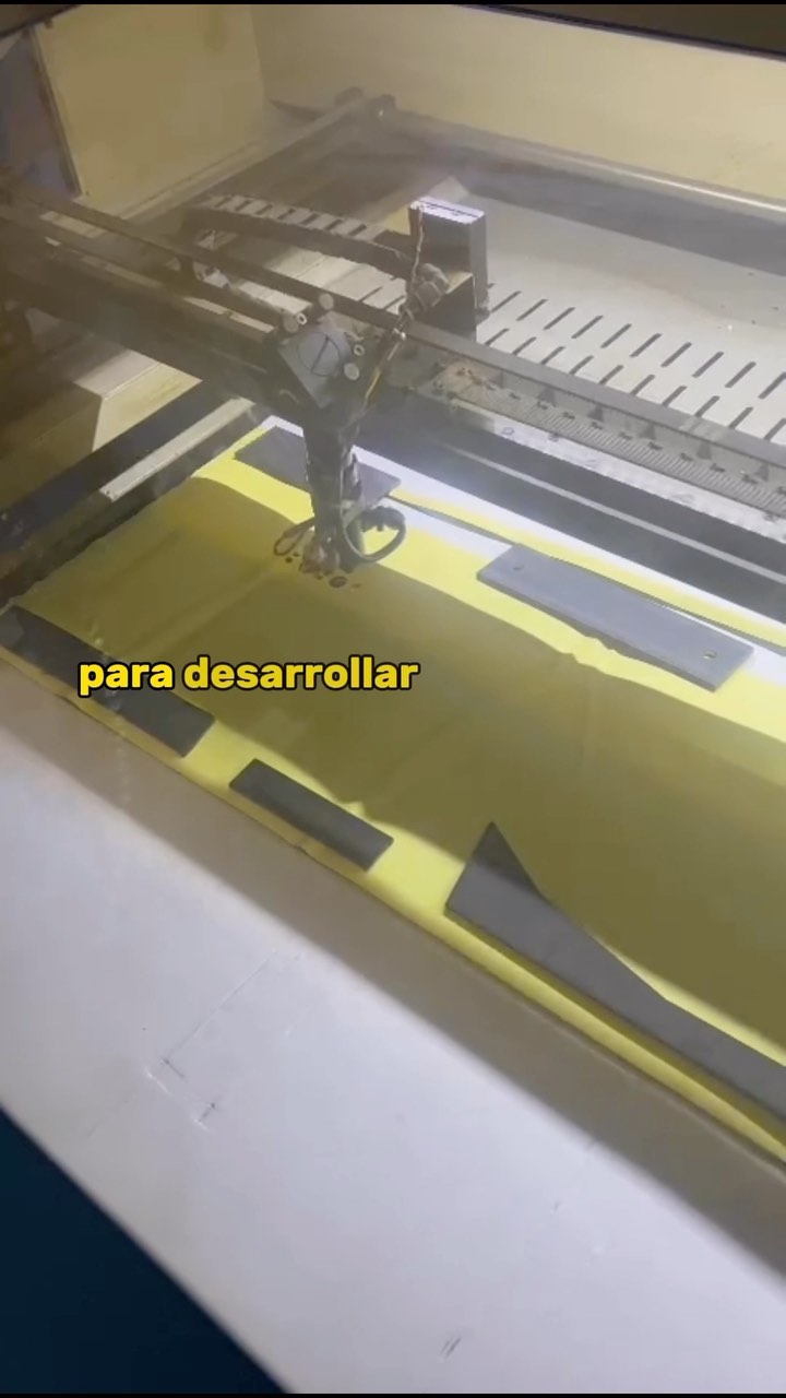 Grip Padel Facebook ad: 2 años para dar con la tecla!