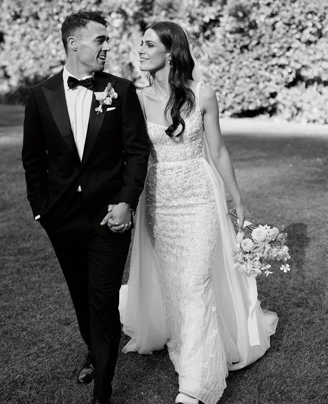 Curate Weddings Facebook ad
