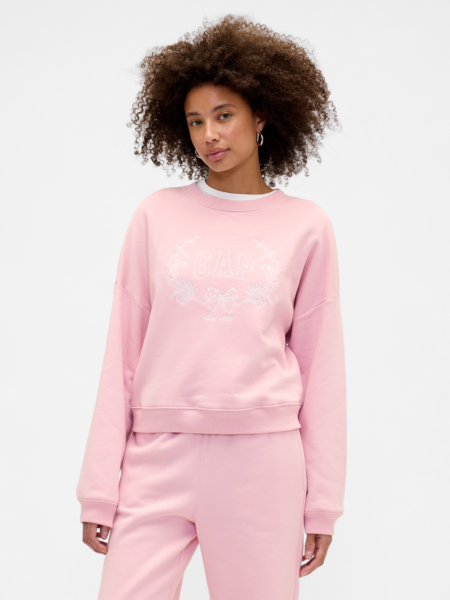 Gap Factory Facebook ad: Shop the Friends & Family event now: 50%…