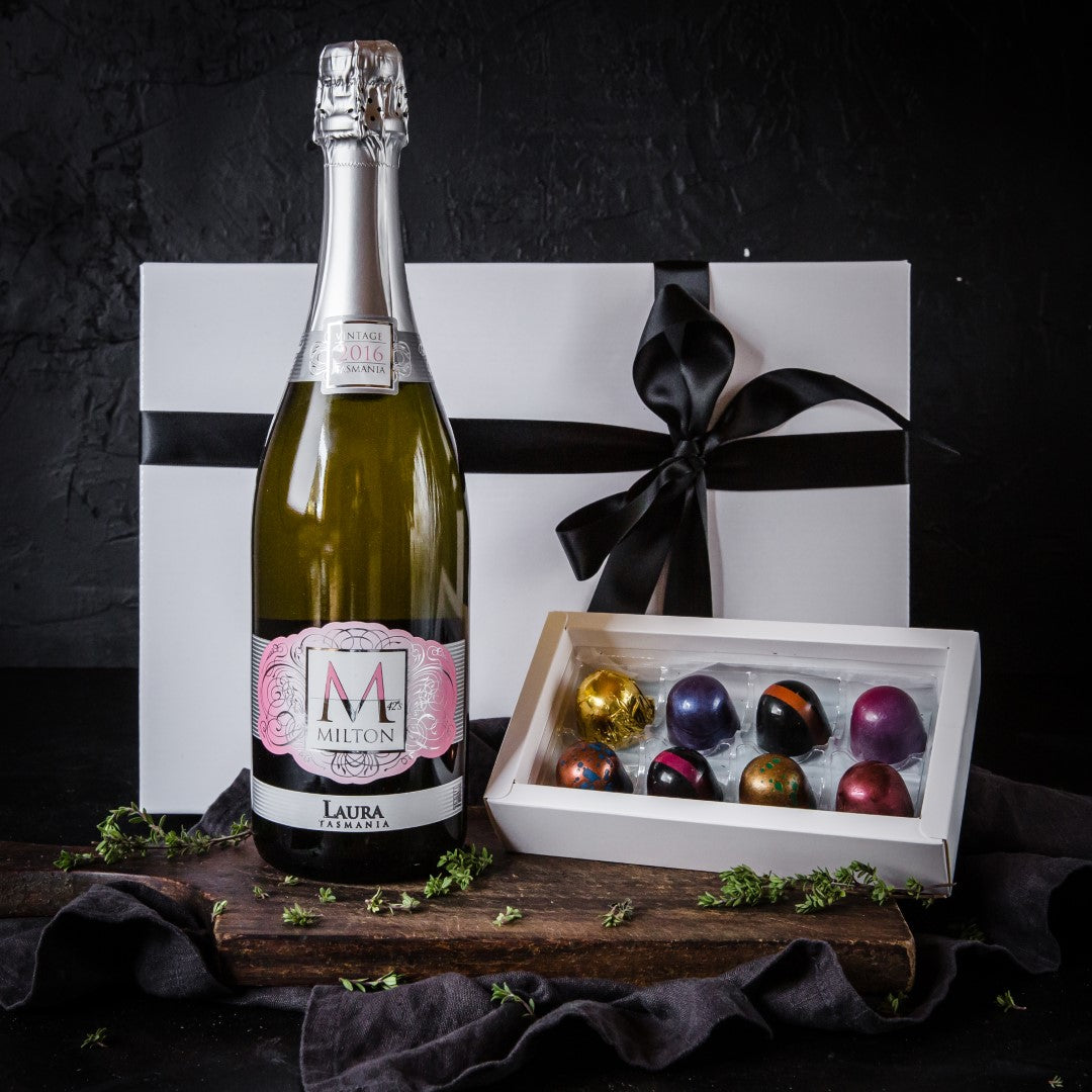 Tasmanian Gourmet Online Facebook ad: Finding quality vegan Easter gifts can be hard.