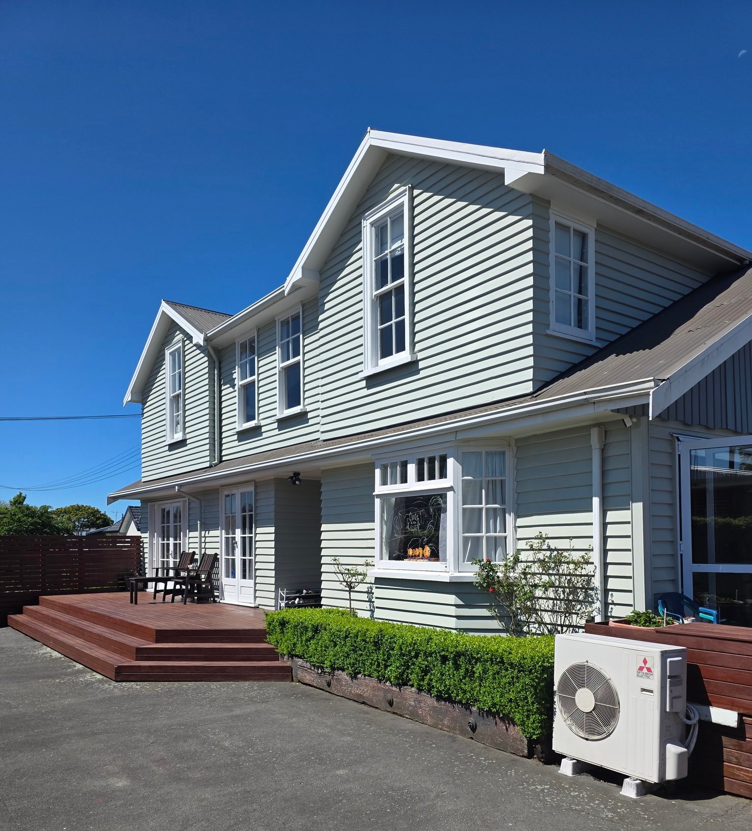 Ultimate Design & Renovation Facebook ad: Character Charm. Modern Comfort.
