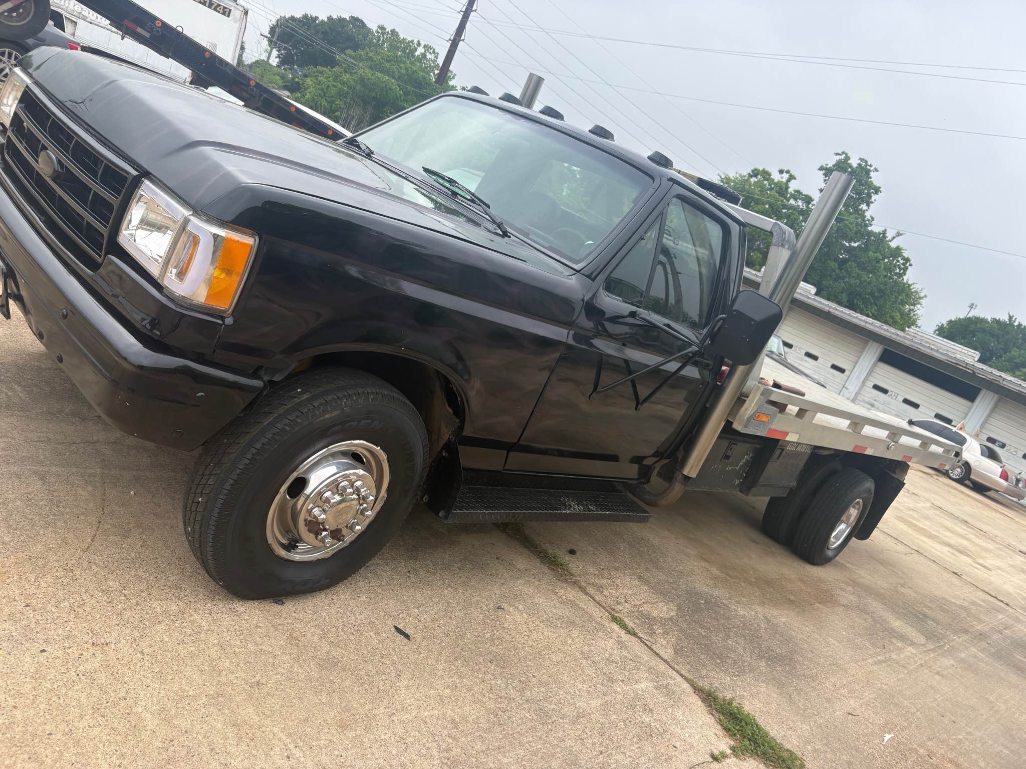 Craig Fondren Facebook ad: 1996 Uhaul 3 Car trailer