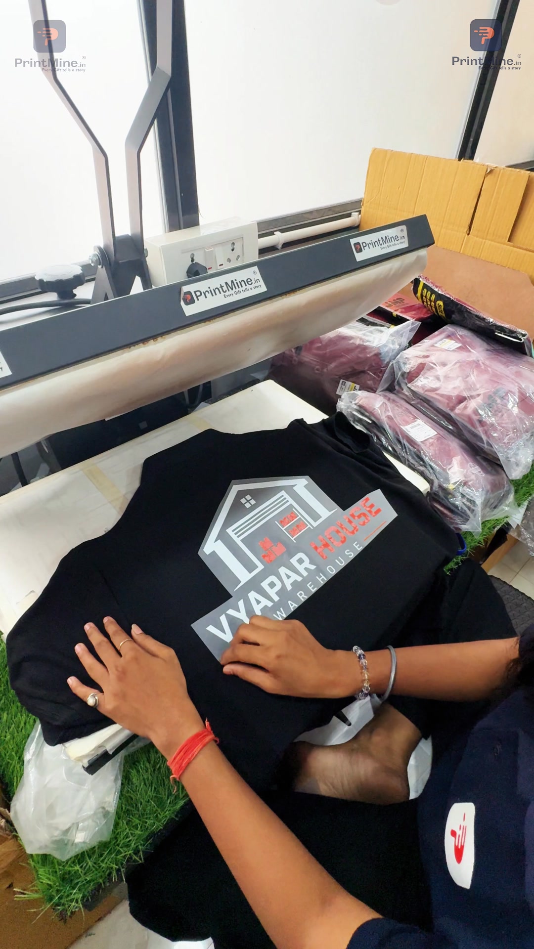 PrintMine Facebook ad: Logo Printed Polo T-Shirts - MOQ 2 Pcs