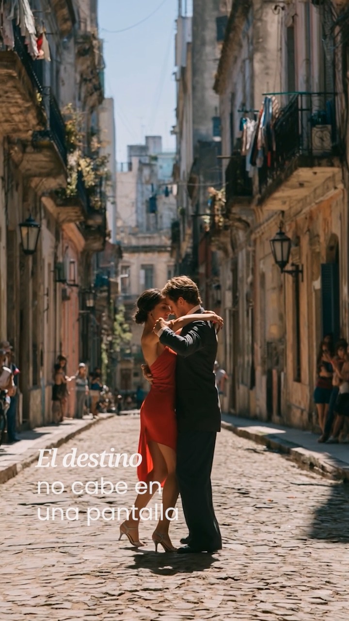 Aviatur Facebook ad: El tango no nació en los salones elegantes.