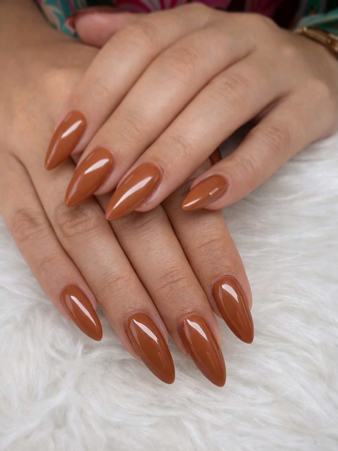 Chadé Nail Bar Facebook ad: Maak Een Afspraak Bij