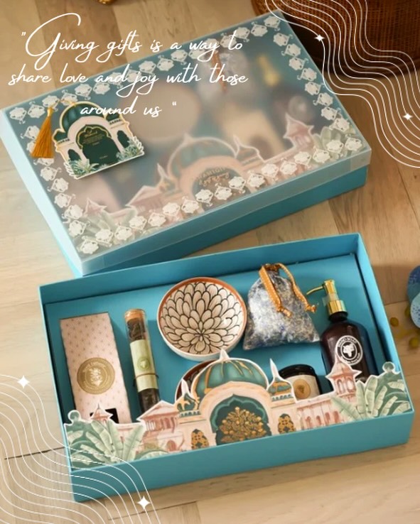Hanami Gift Facebook ad: PEPPERMINT PACKAGES