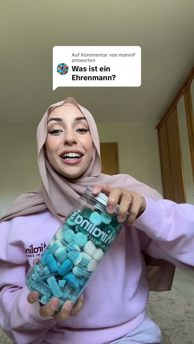 Miralina's Halal Sweets Facebook ad: Antwort auf manniF unsere Community auf die 1!