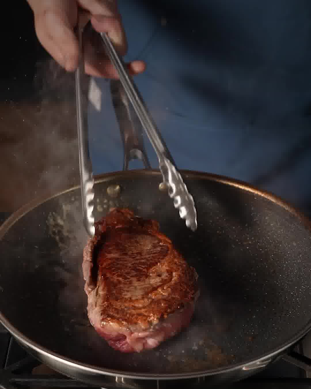HexClad Facebook ad: Cookware Designed For Life