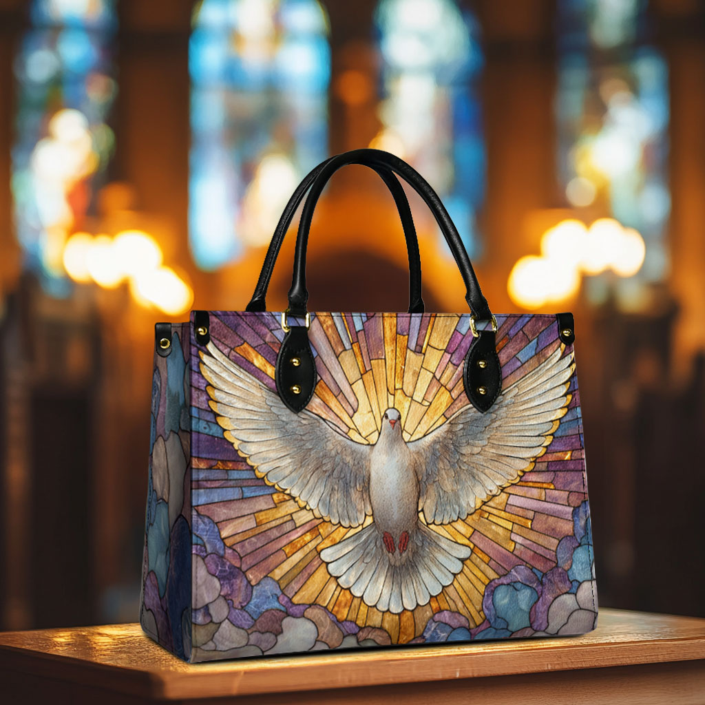 Catholight Facebook ad: God's Presence in Everyday Moments