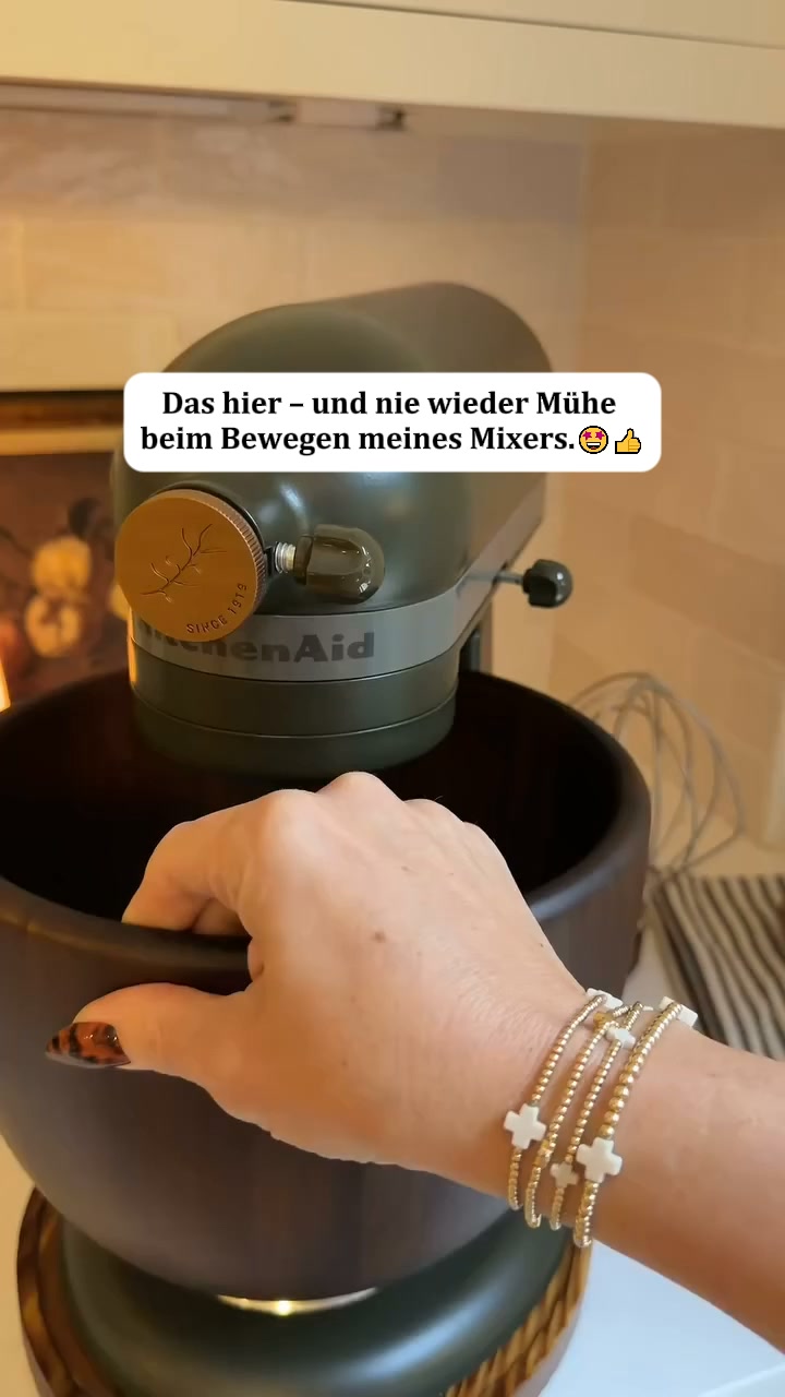 Alpen-leicht Facebook ad: Neuigkeiten zum Mixer-Gleiter aus Holz mit Stauraum