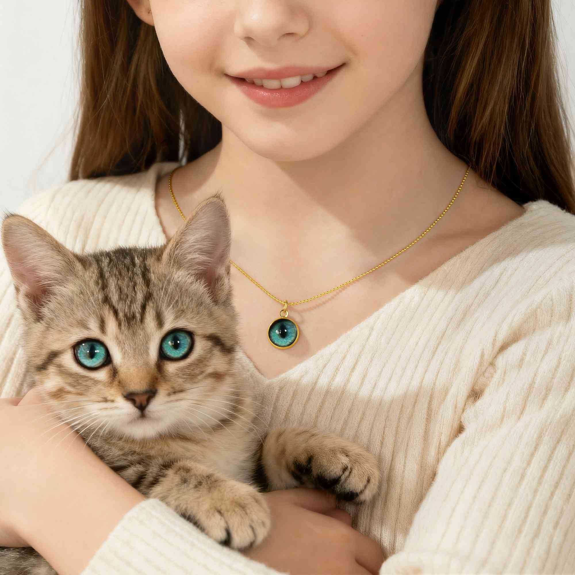 Getnamenecklace Facebook ad