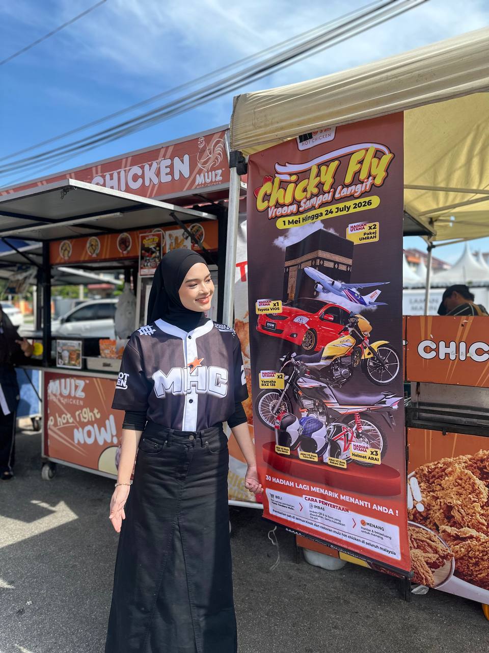 Muiz Hot Chicken Facebook ad: ๐๐๐๐๐ ๐๐๐๐๐๐! ๐๐ ๐๐๐๐ ๐๐๐๐ ๐๐โฆ