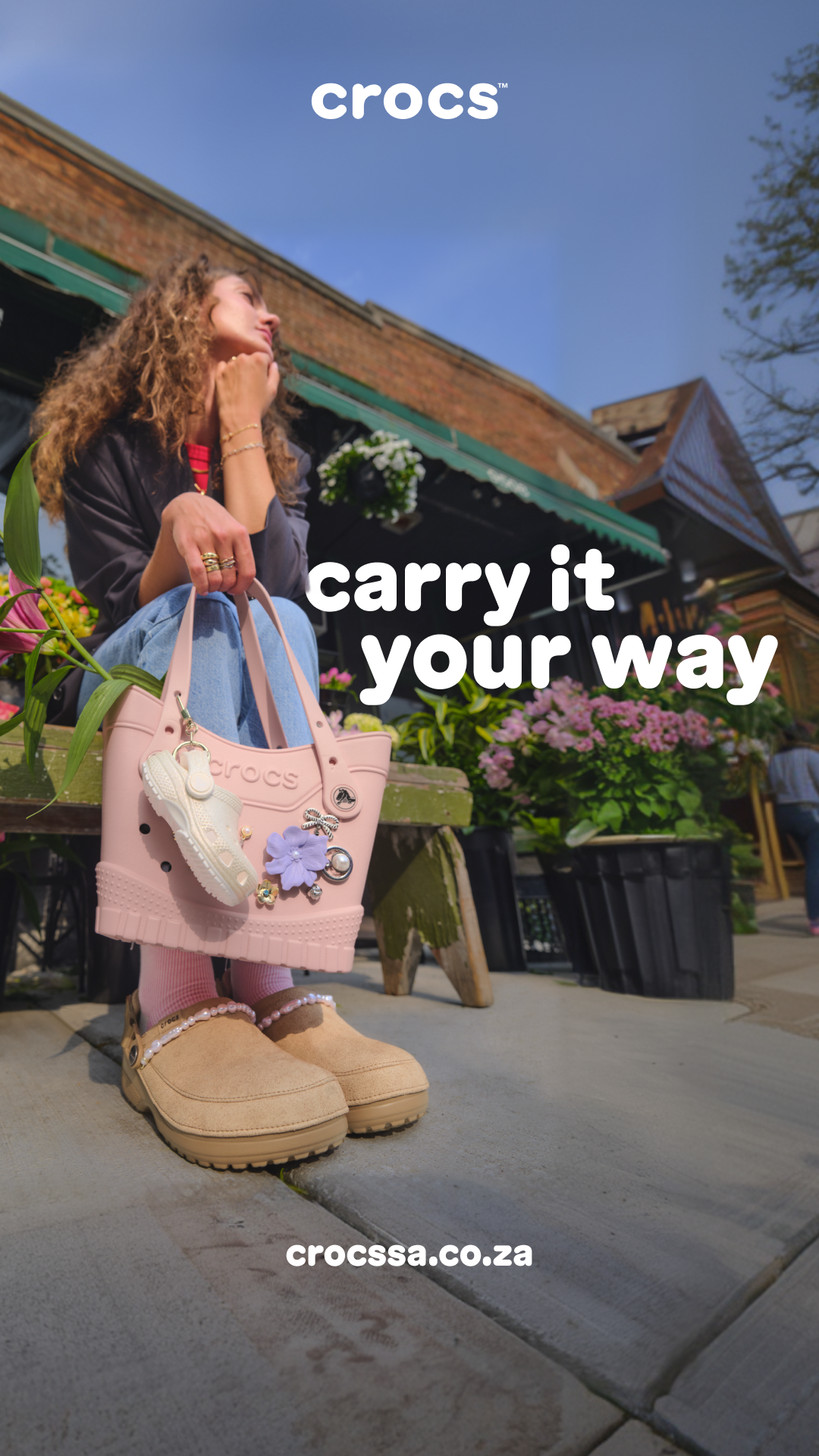 Crocs Facebook ad