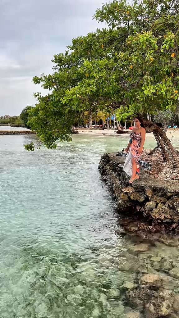 Quinta del Mar Facebook ad: Reserva tu estadía en Tintipán