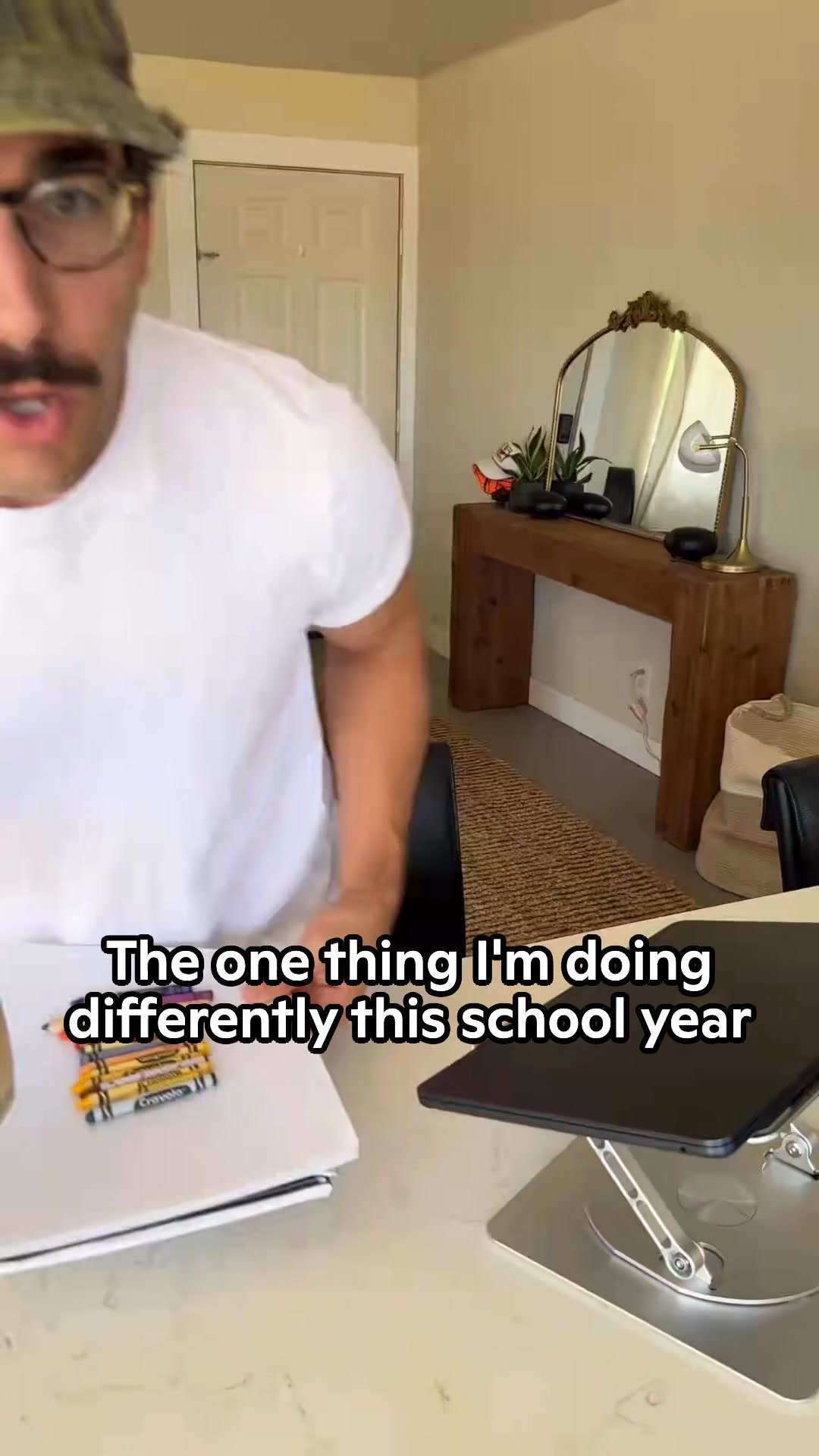 Outschool Facebook ad: Small classes, real teachers