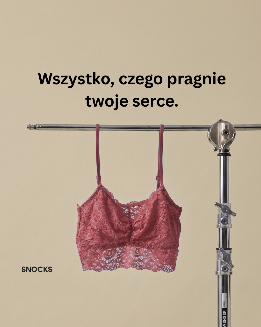 Snocks Facebook ad: Kup teraz swój ulubiony biustonosz!