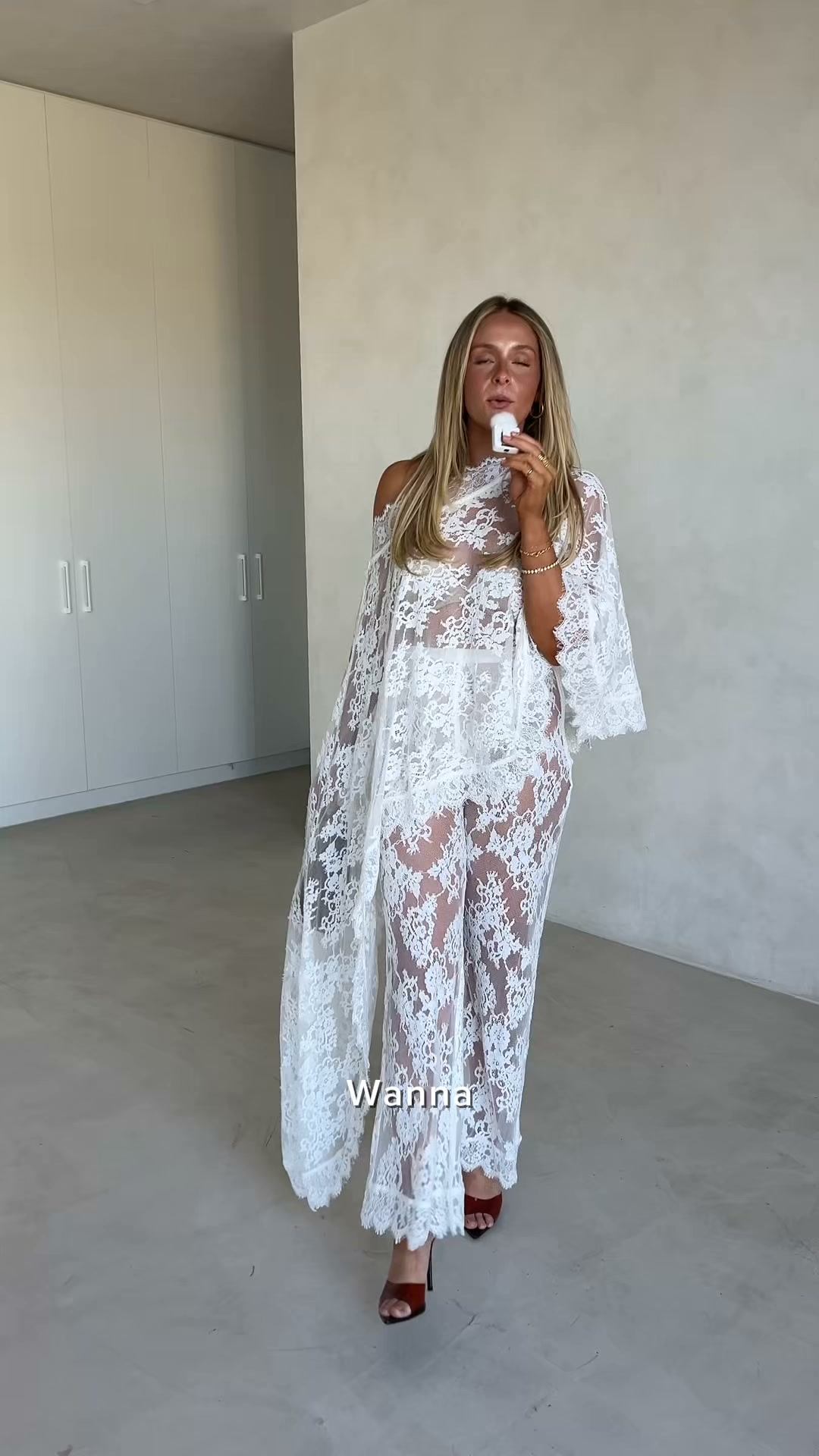 SABO Facebook ad: Wear me forever