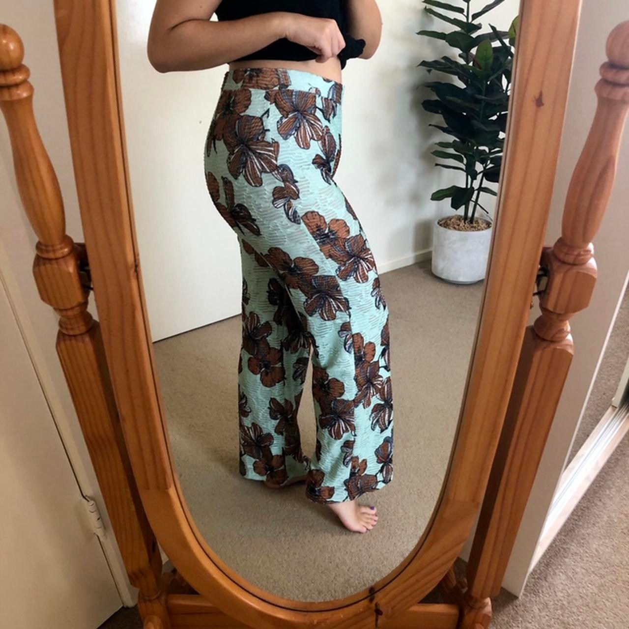 Depop Facebook ad: Buy. Sell. Keep it circular
