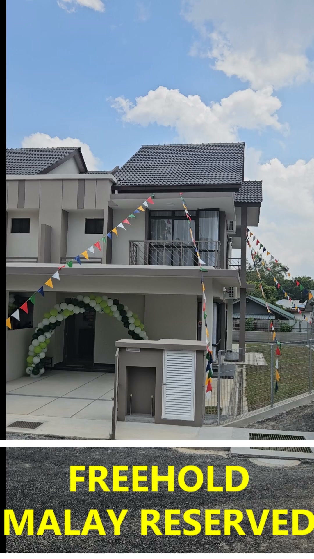 HOC Property Malaysia Facebook ad: Chat with us