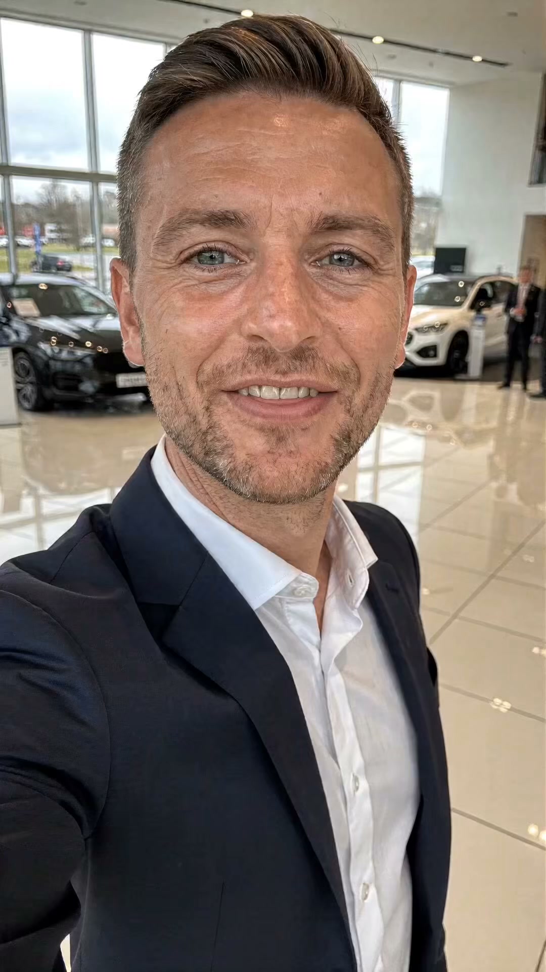 AuroraAcademia: Million Dreams of Learning Facebook ad: Explore Car Leasing Options for 2026