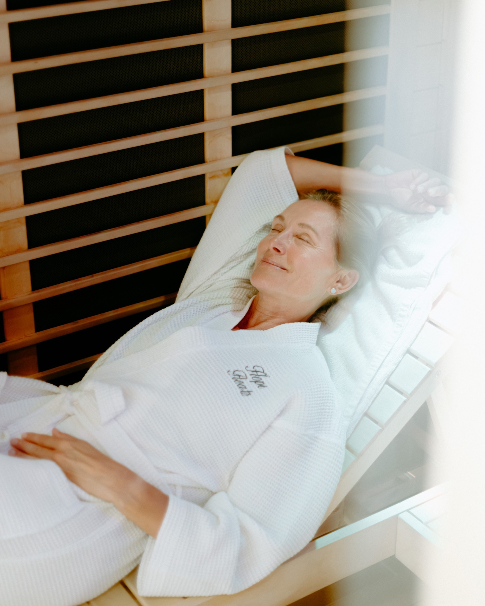 Hope Floats Bethesda - A Wellness Spa Facebook ad: Reduce inflammation and restore energy in our cold…