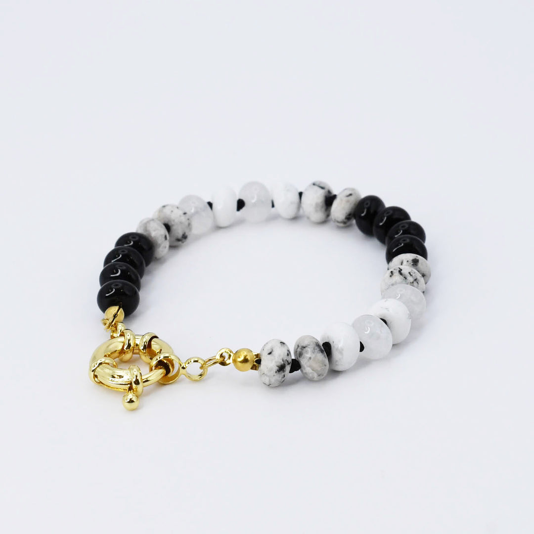 Shoptreasurejewels Facebook ad
