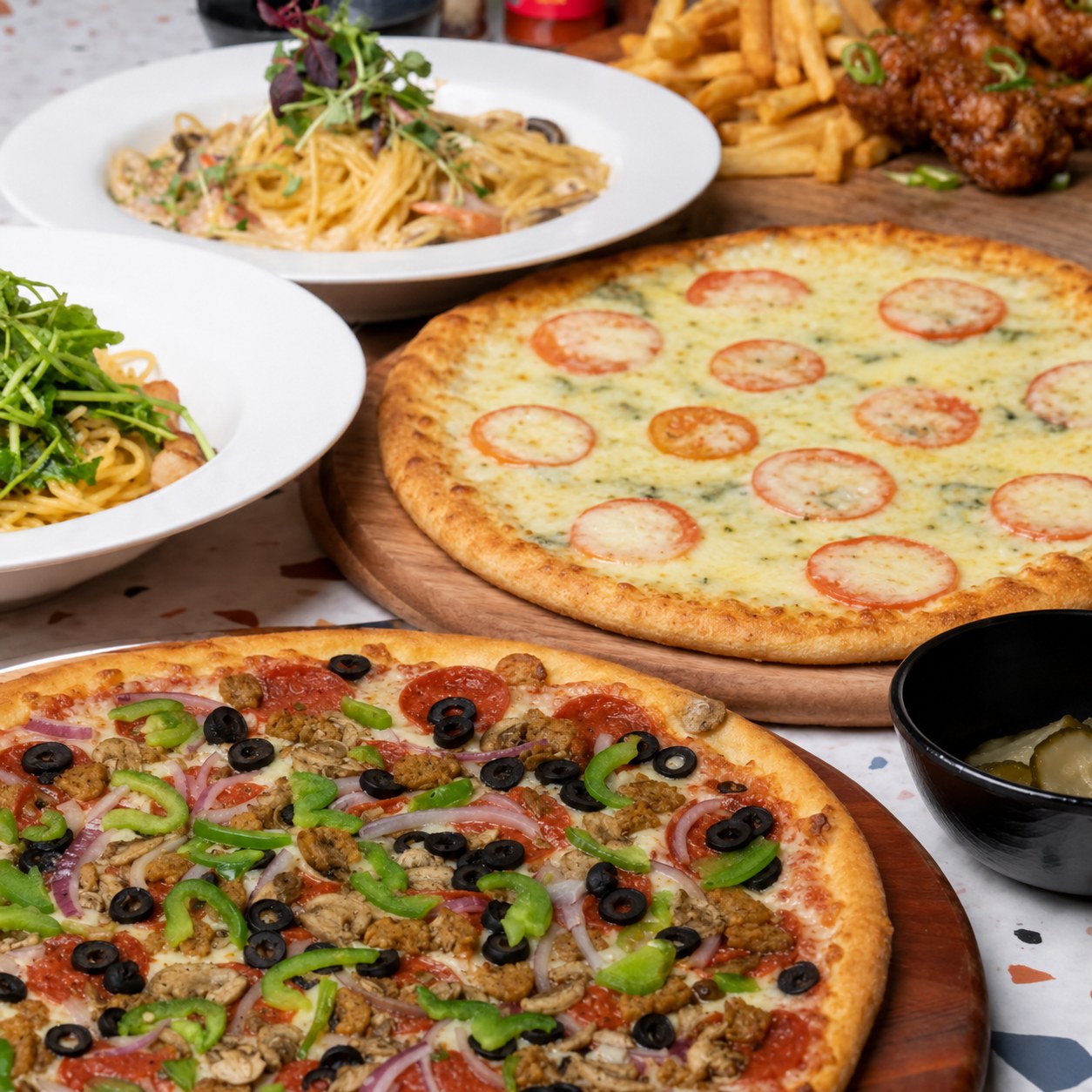 Castello's Pizza Windermere Facebook ad: Windermere nights are better with pizza.
