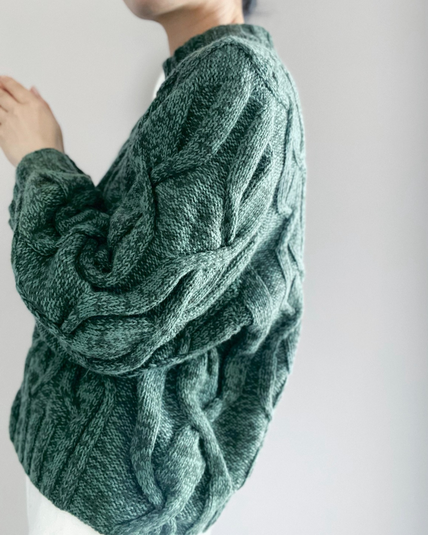 monmknitting Facebook ad: Maze Pullover