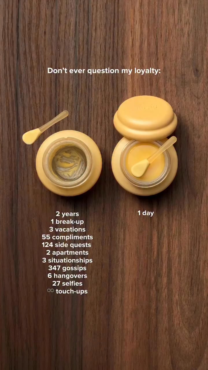 Gisou Facebook ad: Gisou Honey Glaze Collagen Therapy Lip Mask.