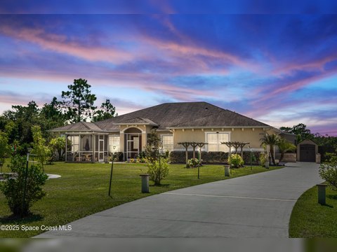 Britney Hastings REALTOR Facebook ad: 18920 Overton St