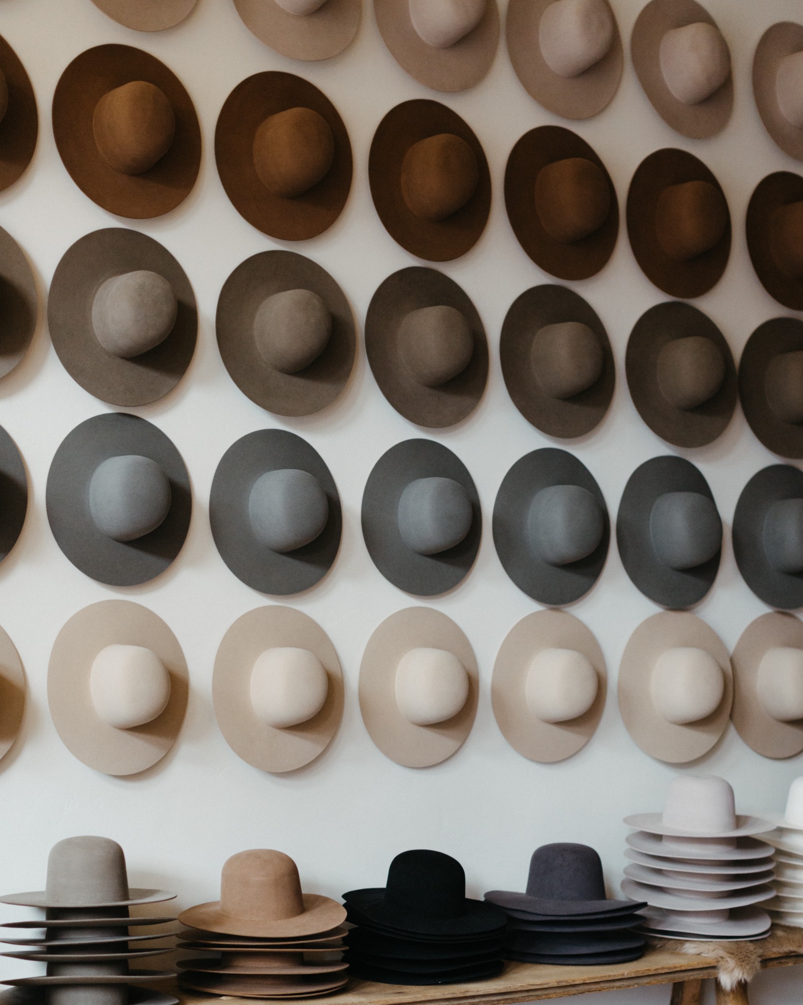 Crossbow Leather & Hats Facebook ad: Custom hats and handmade leather goods.