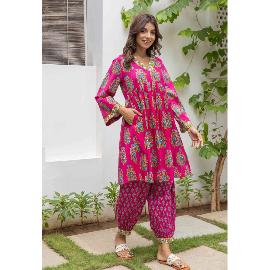 Tara-C-Tara Facebook ad: Trend Alert: Co-ords You’ll Live In