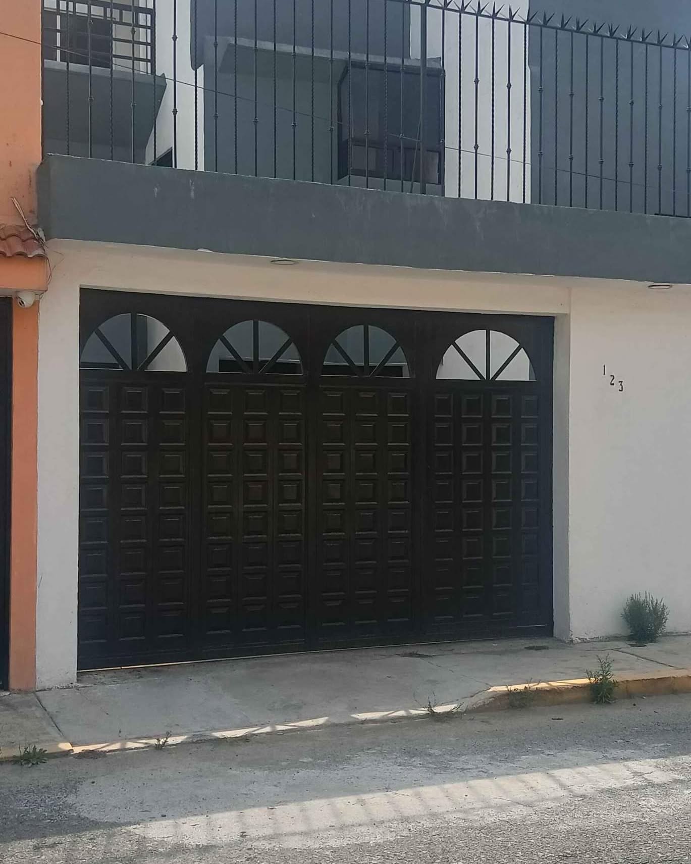 Guadalupe Chavez Campos Facebook ad: 3 habitaciones 2,5 baños - Casa