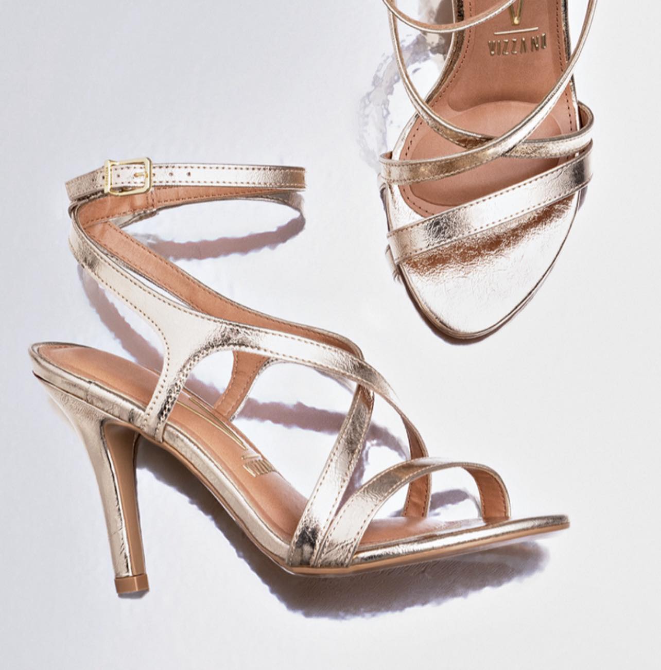DistribucionesNahir/ NAHIR Shoes Facebook ad: Tacos Vizzano bellos para tus fiestas