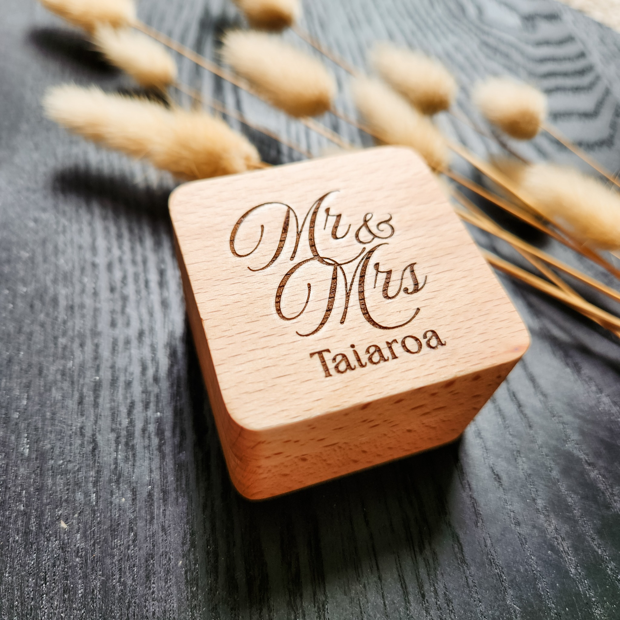 The Engraving Studio Facebook ad