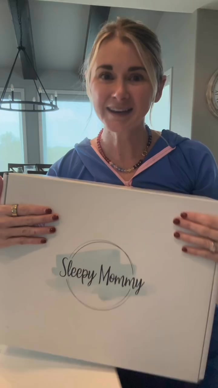 SleepyMommy Facebook ad: ELF KITS ONLY $39!