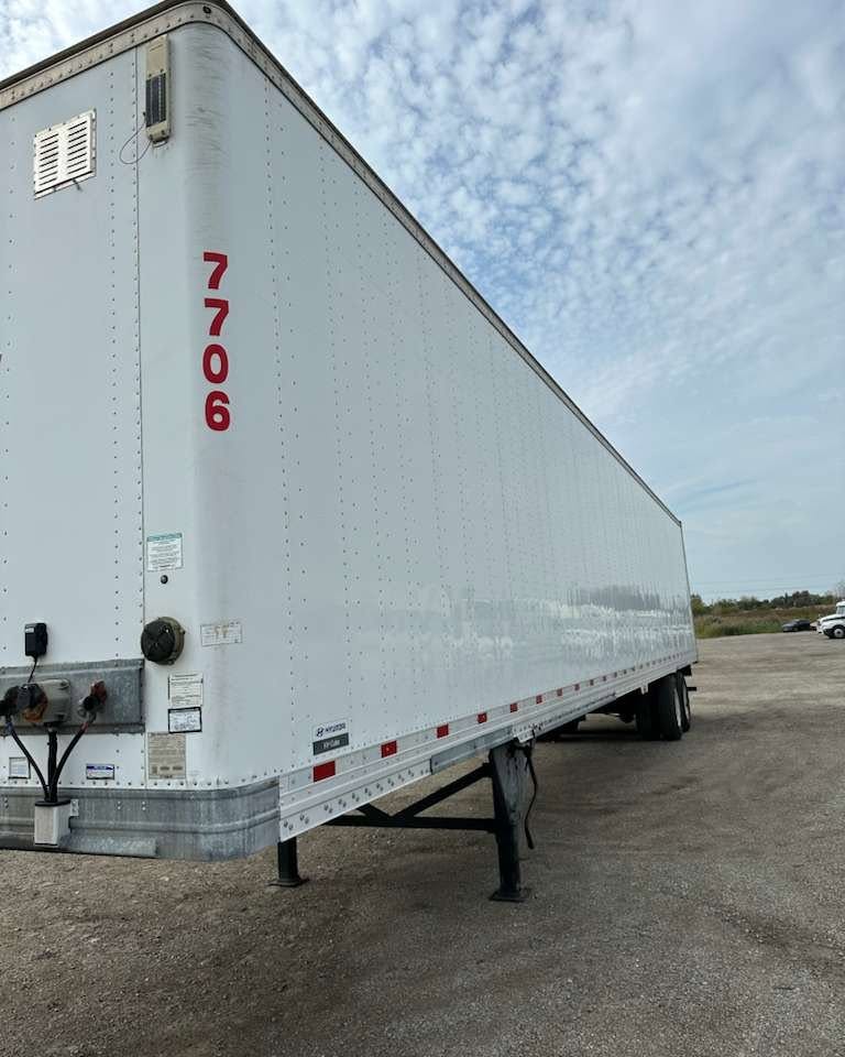 Martin Choncho Facebook ad: 2019 Hyundai Dry Van 53 Trailer