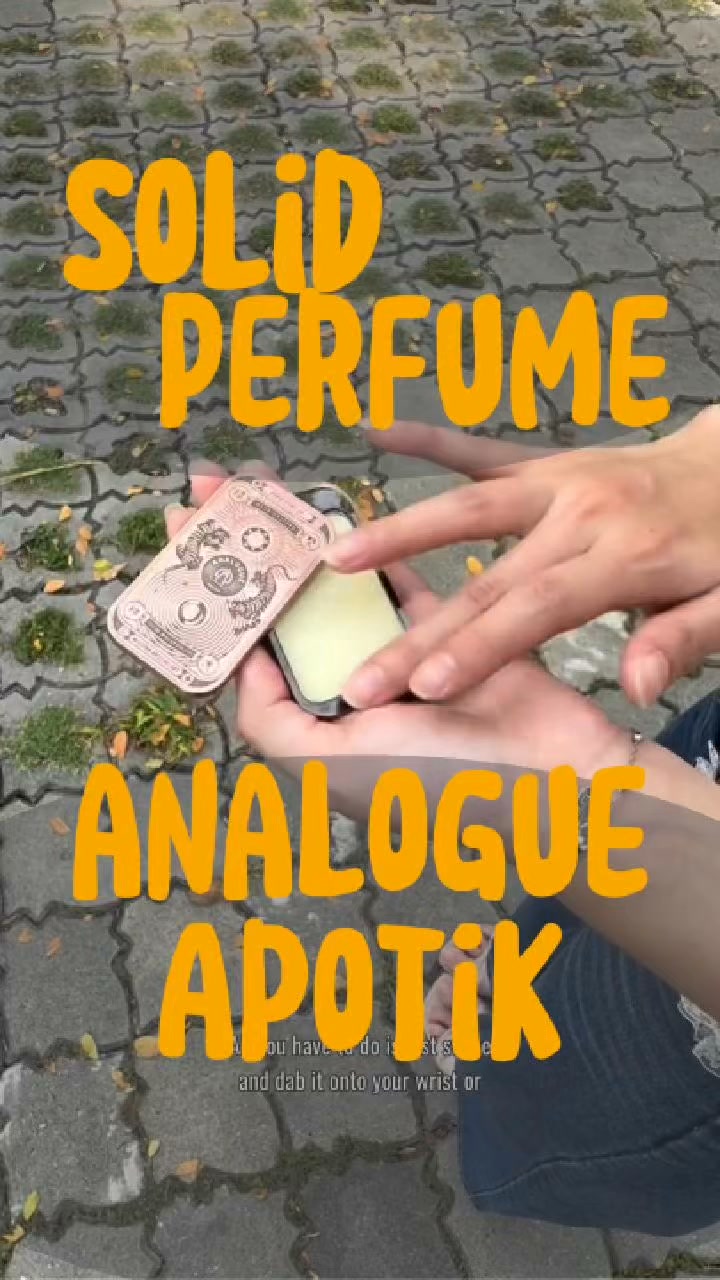 Analogue Apotik Facebook ad: Alcohol-Free Perfume That Fits a Pocket