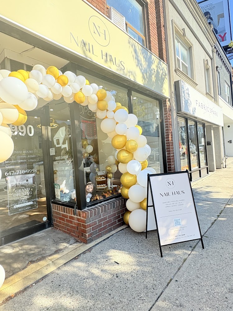 Nail Haus Facebook ad: The Danforth’s Favorite 5-Star Nail Salon