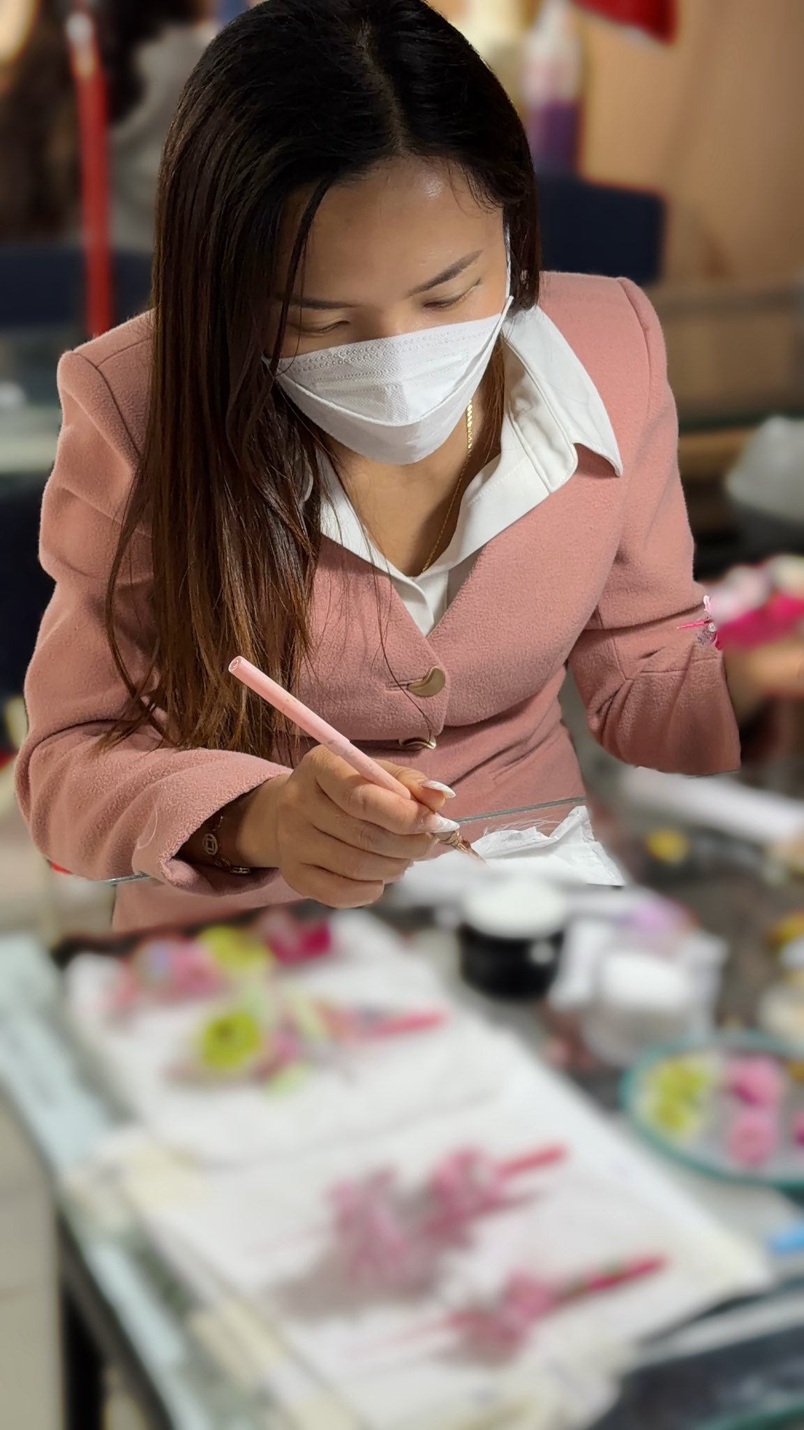Bảo Ngọc Nail Facebook ad: Trách nhiệm của 1người dẫn đường là