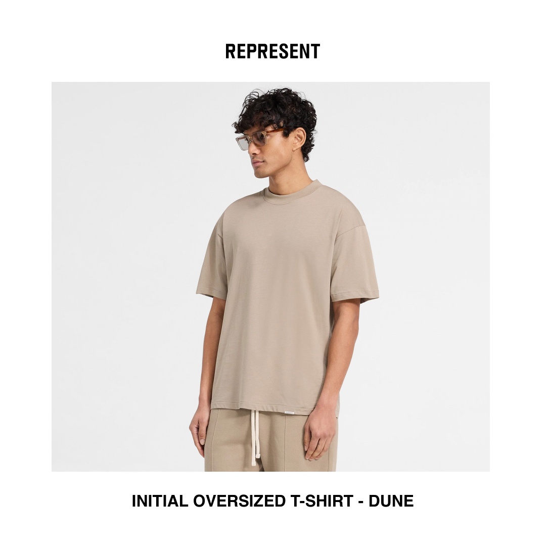 Represent Clo Facebook ad