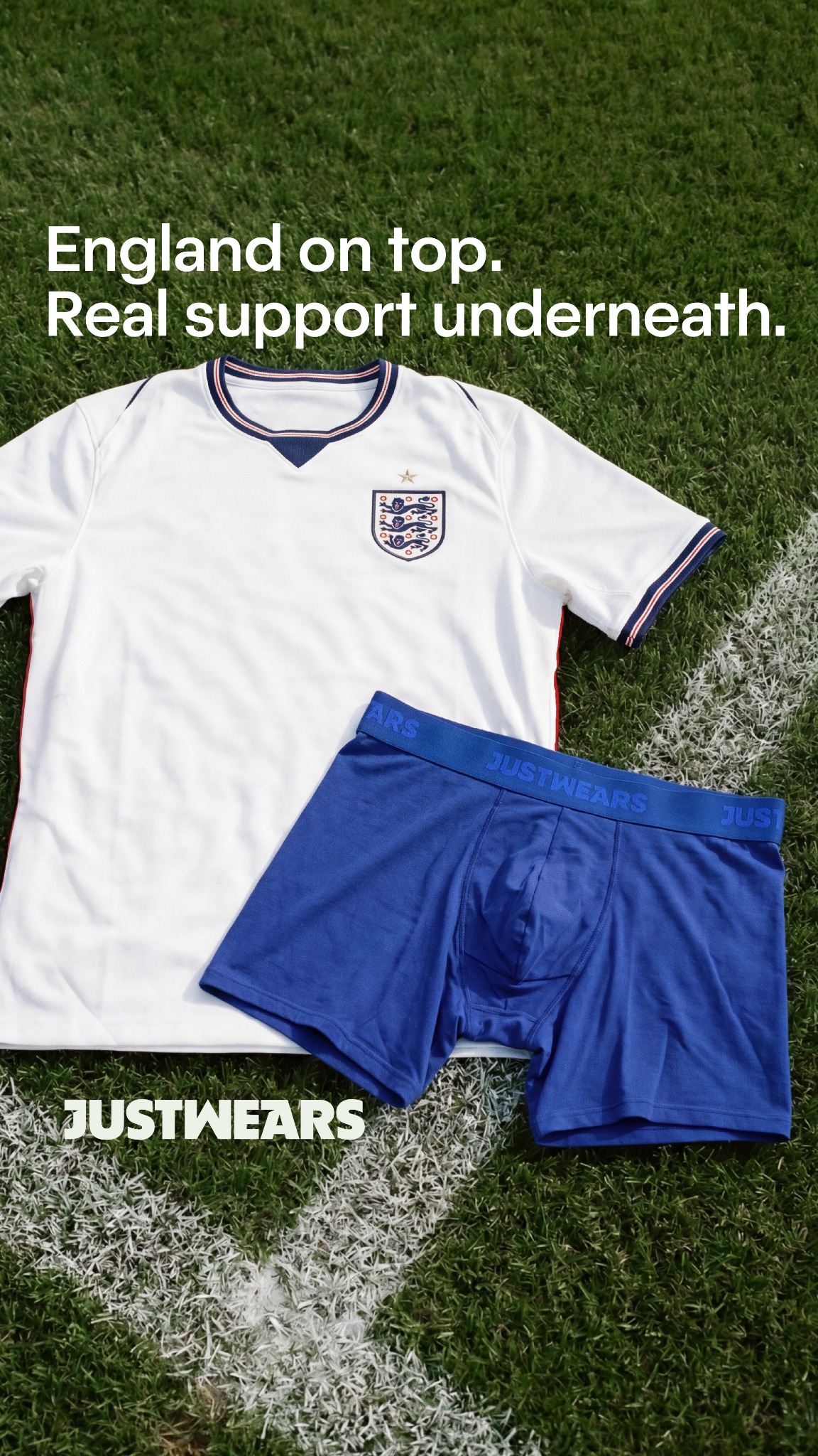 JustWears Facebook ad