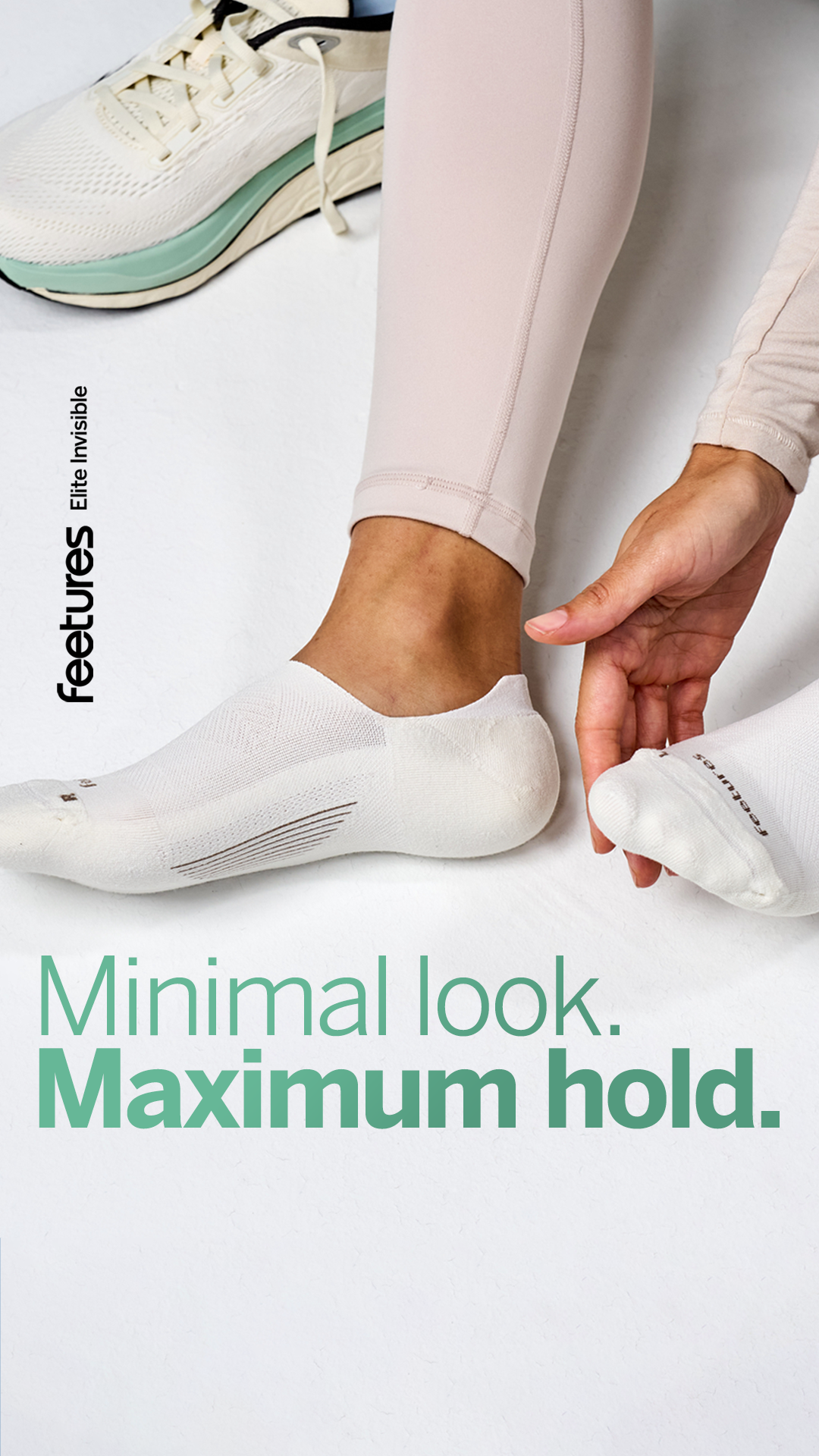 Feetures Facebook ad