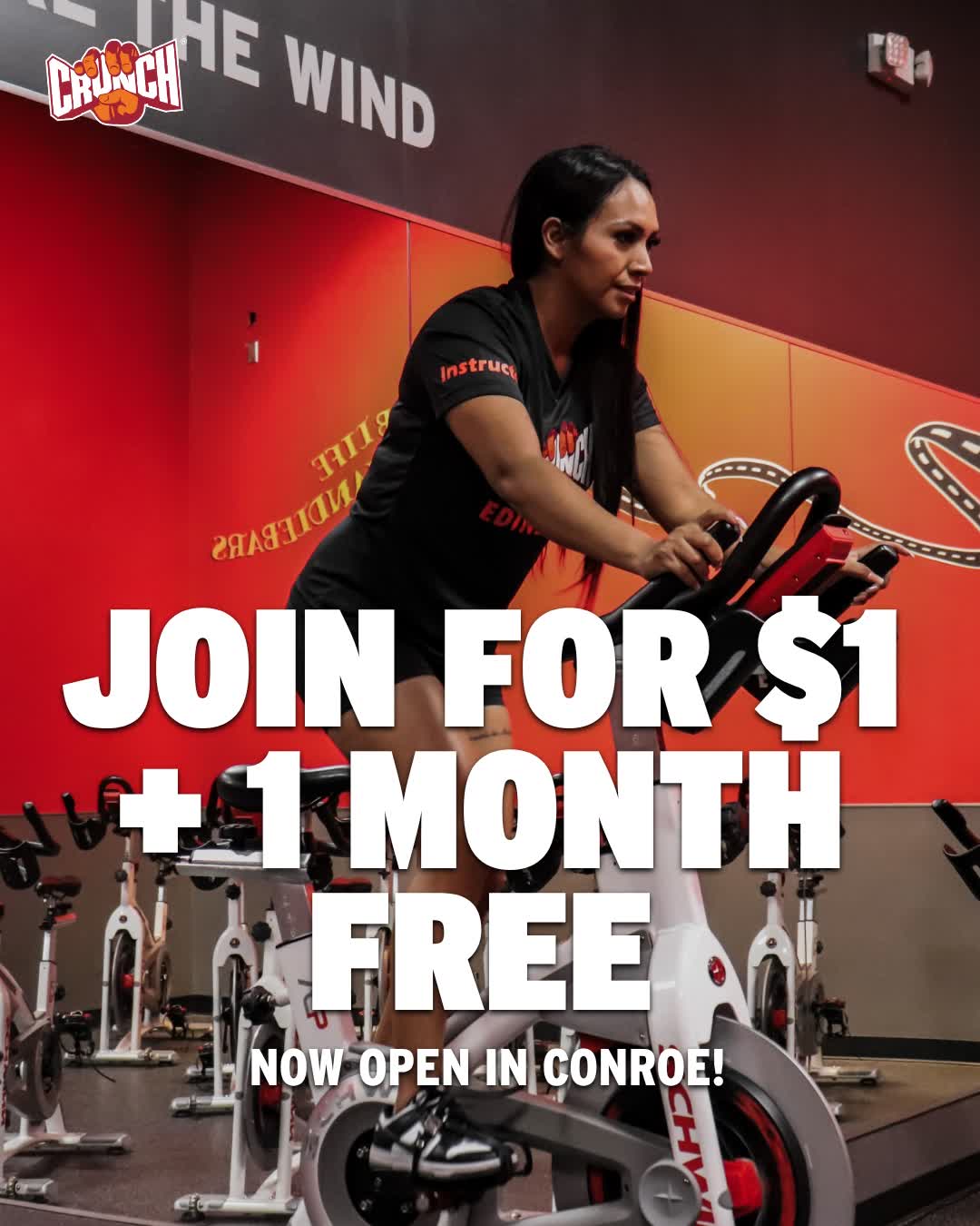 Crunch Fitness Facebook ad: Join Crunch for $1 + 1 Month Free