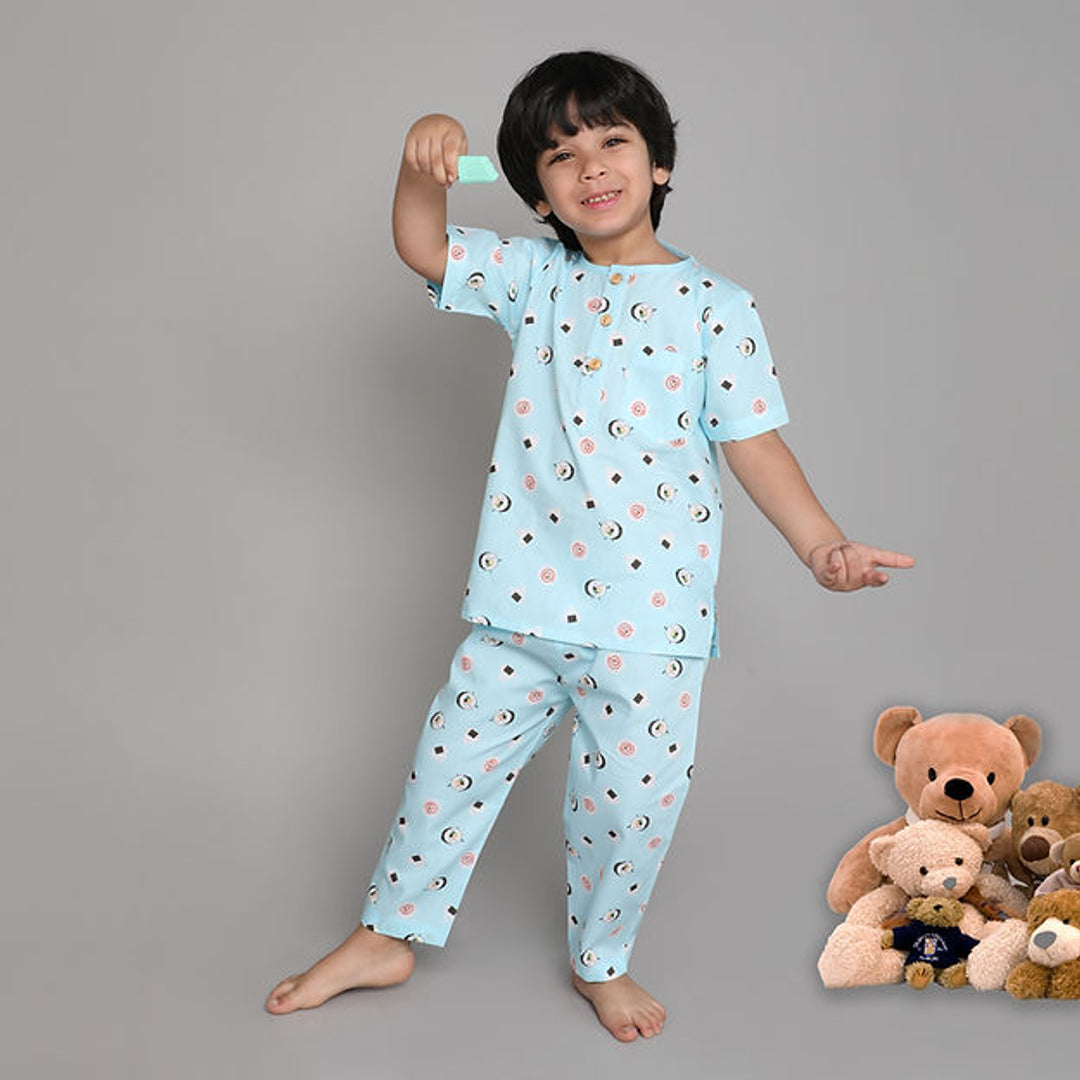 Little Clothings Facebook ad