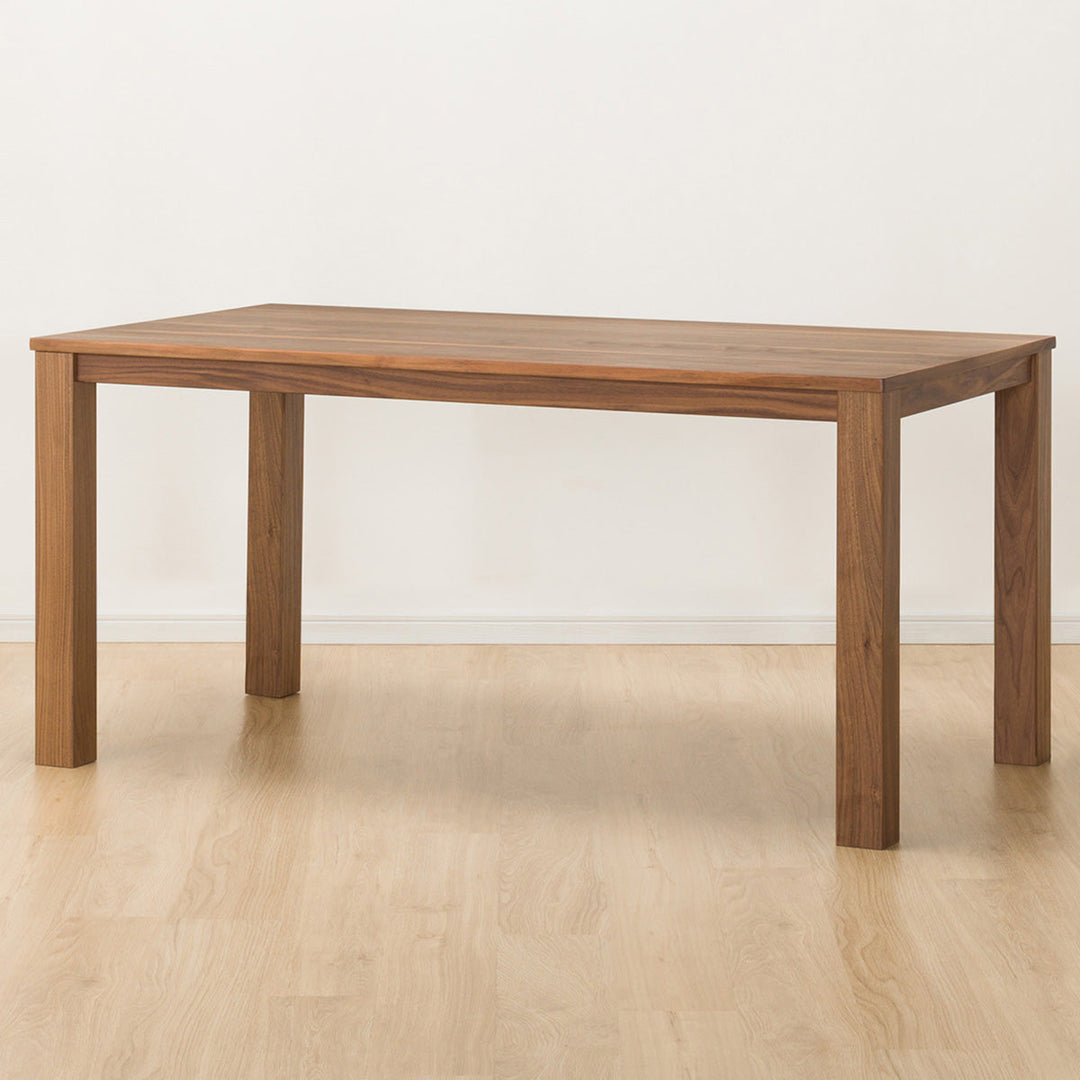 Nitori Indonesia Facebook ad: Toko Aksesoris Rumah dan Furnitur No.1 di Jepang!