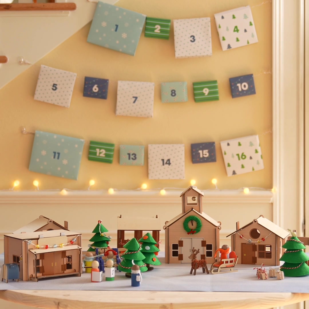 KiwiCo Facebook ad: KiwiCo Advent Calendars are selling fast!
