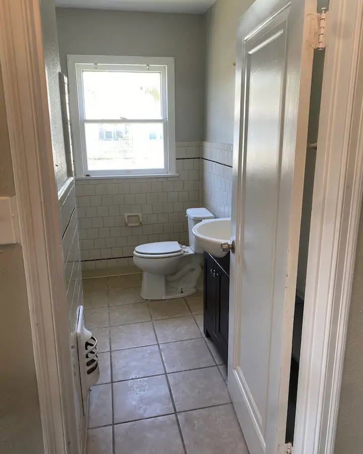 Dean Briones Facebook ad: 8 Beds 4 Baths Apartment